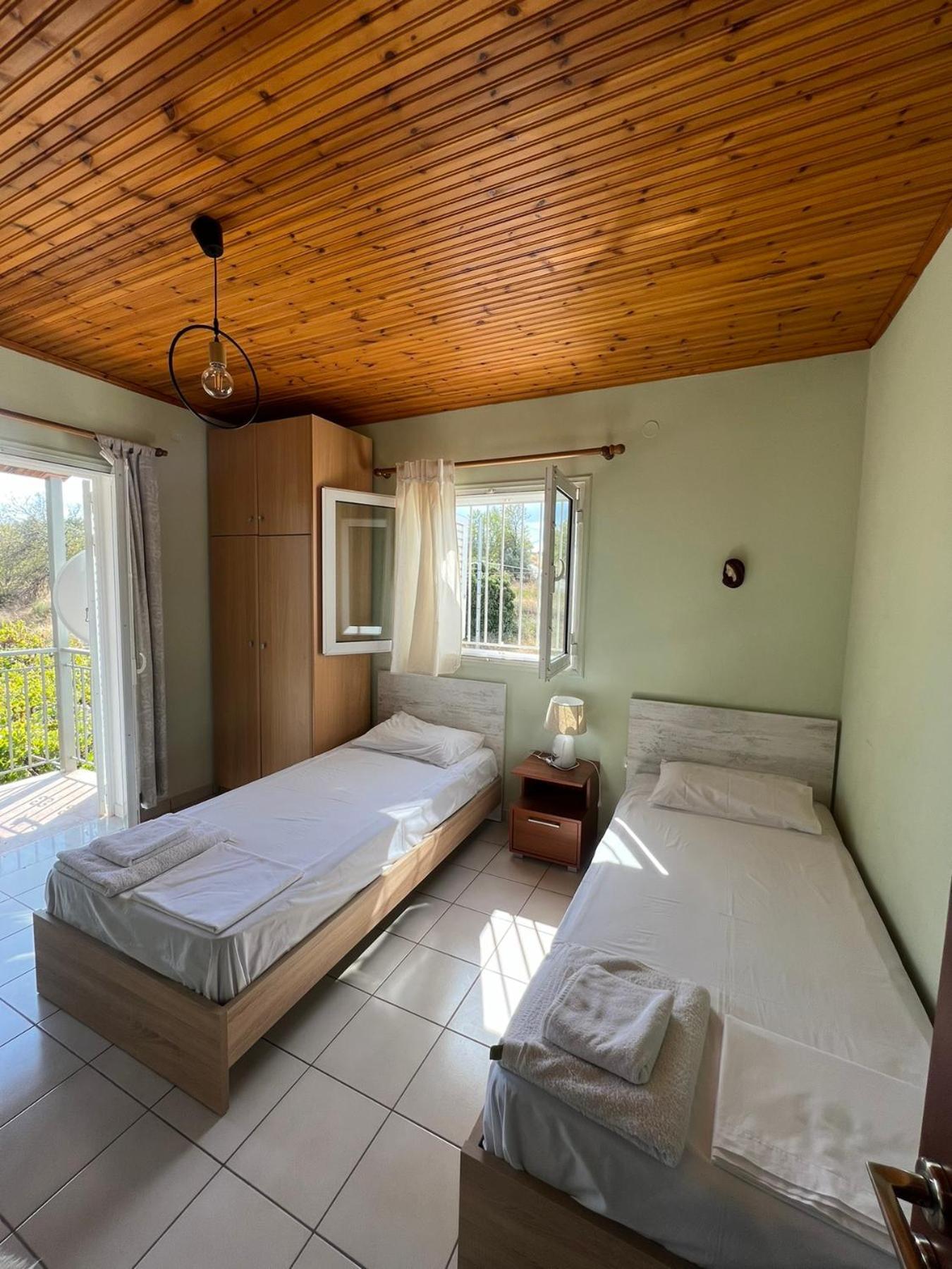הוילה Paralia Avlidhos Xenia'S Seaview House מראה חיצוני תמונה